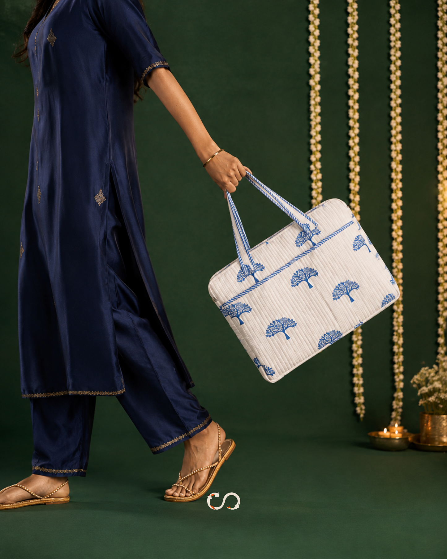 Sutra - Jaipuri Fabric Laptop Bag